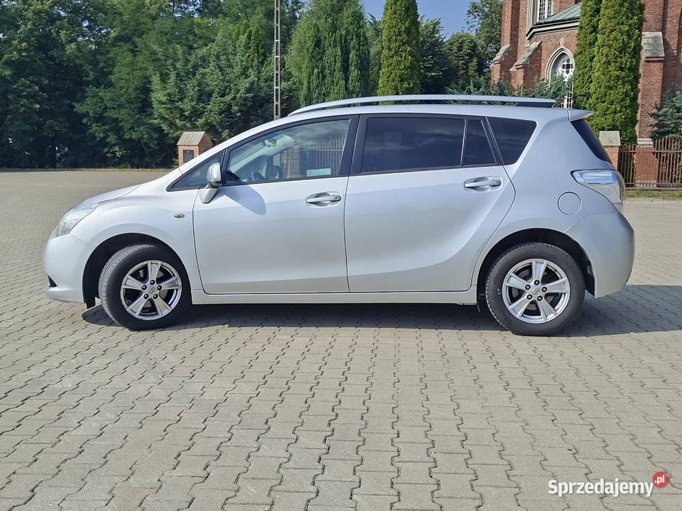 TOYOTA VERSO 20 D4D diesel mazowieckie Legionowo