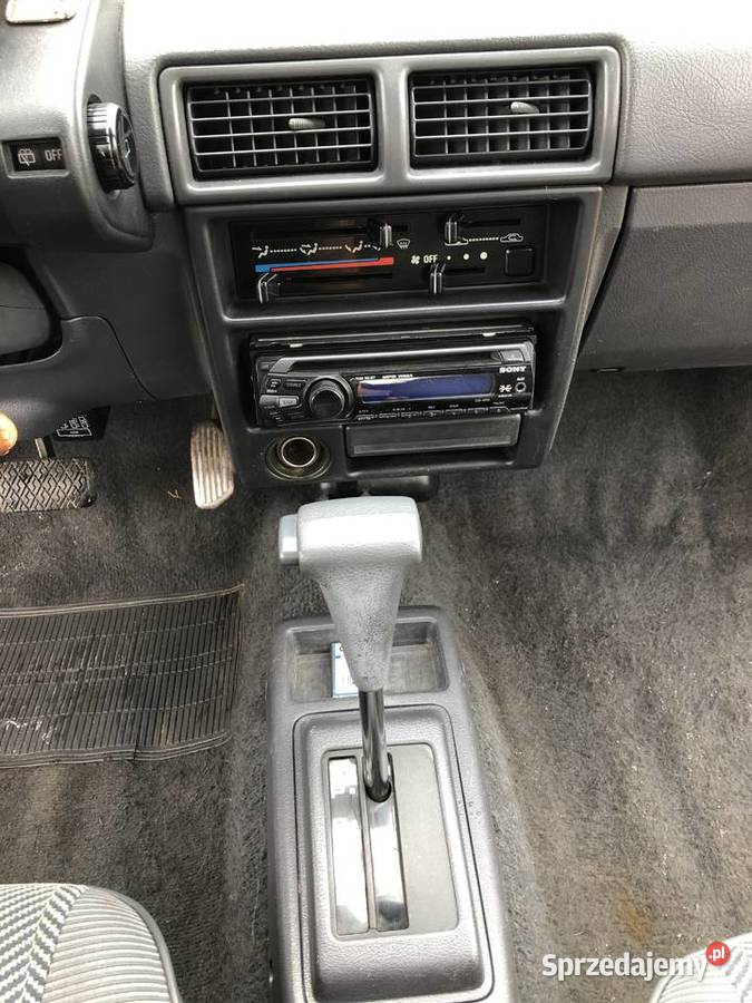 Daihatsu Charade 13 EFI 16 valve automat łódzkie Tomaszów Mazowiecki