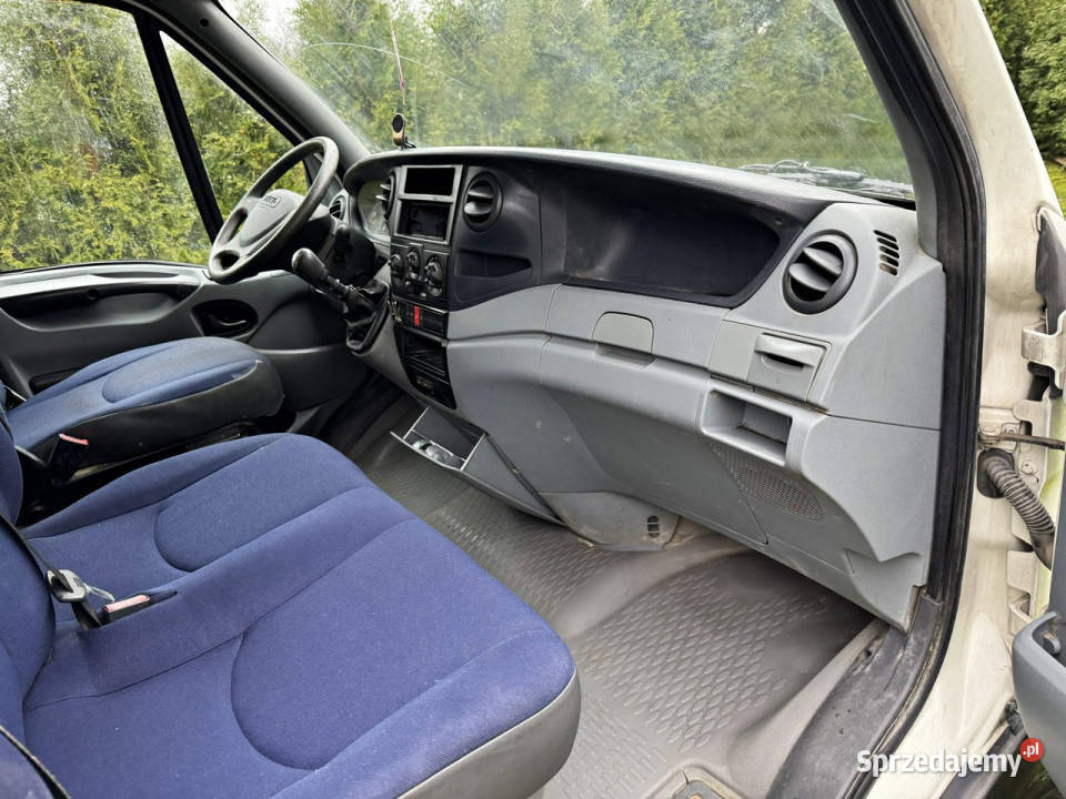 Iveco Daily 35C15 30 HPI Doka 7 osób Kipper Iveco Bliżyn