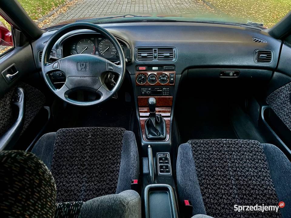 ŚlicznyZadbanyKlasykHondaAccordV1995r20BenzynaSed benzyna Zduńska Wola