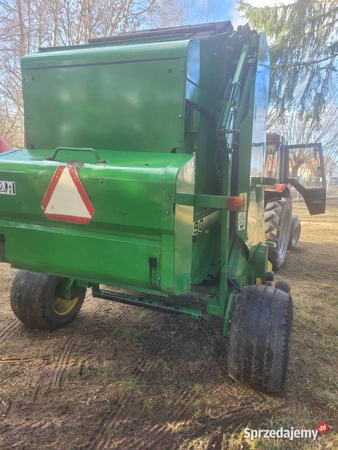 Prasa pasowa John Deere 590 Welger Rozsiewacz Nur