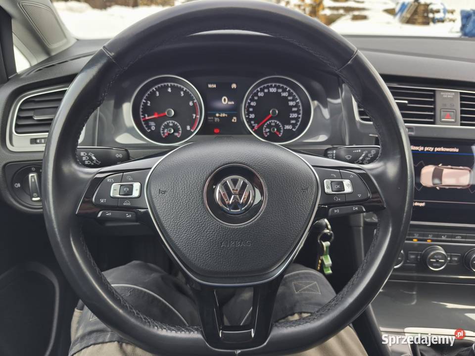 Volkswagen Golf 14 TSI BMT Comfortline 4/5 Motoryzacja