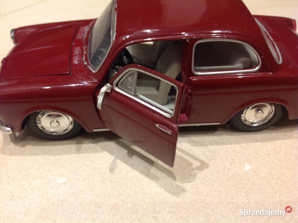 MAISTO Volkswagen 1600 skala 124 lubuskie Nowa Sól
