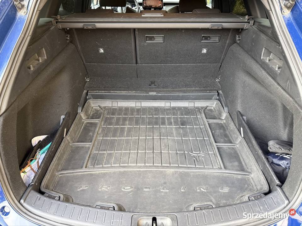 Toyota Corolla TS e21 18 Hybryda 35500km