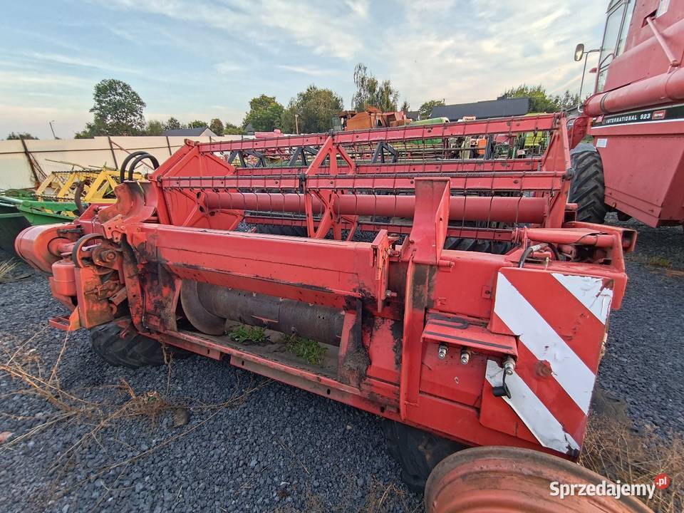 Heder Massey Ferguson 440 inne 3 m Bukowie