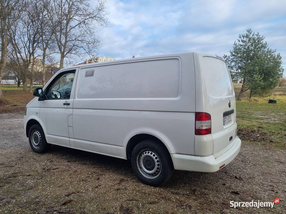 Transporter T5 poj 1986 102 Klima niski przebieg welurowa tapicerka