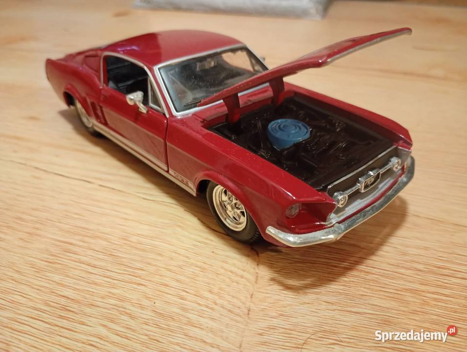 1967 FORD MUSTANG GT FASTBACK Maisto 124 model Warszawa