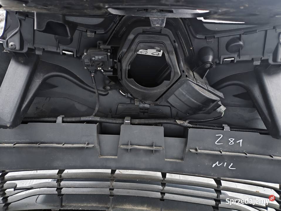 RENAULT ZOE I ZDEZAK PRZEDNI PRZÓD HALOGENY mazowieckie Radom sprzedam