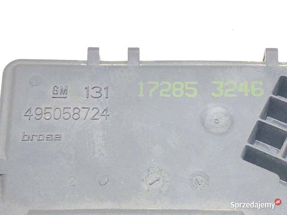 ZAMEK KLAPY TYŁ OPEL ASTRA H Kombi 0414 osobowe