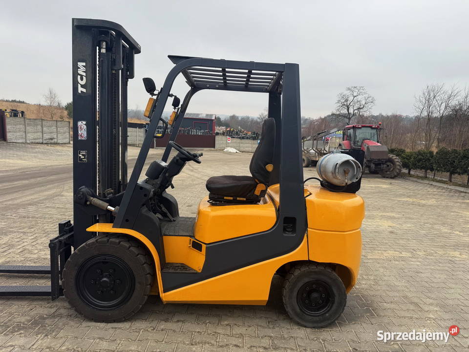 wózek widłowy TCM FG30T6 LPG 3000 370m przesuw łódzkie Działoszyn