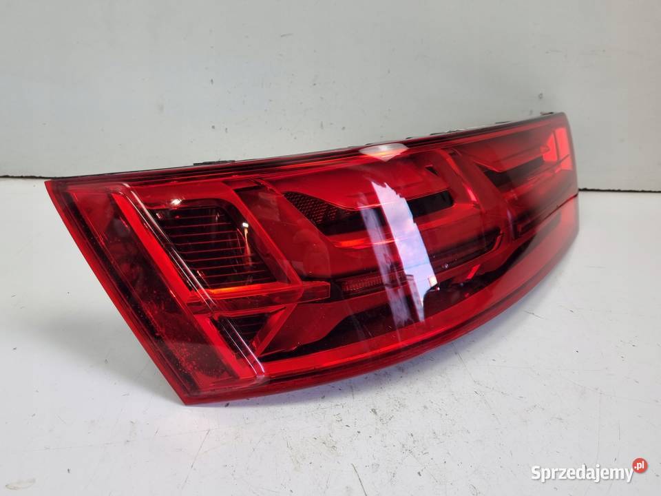 Audi Q7 4M LEWA TYLNA LAMPA Lewy tył kierowcy osobowe Rudka