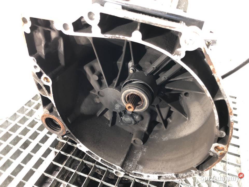 SKRZYNIA BIEGÓW FORD FIESTA MK7 CA6R7002NBB 10 osobowe Filtry sprzedam