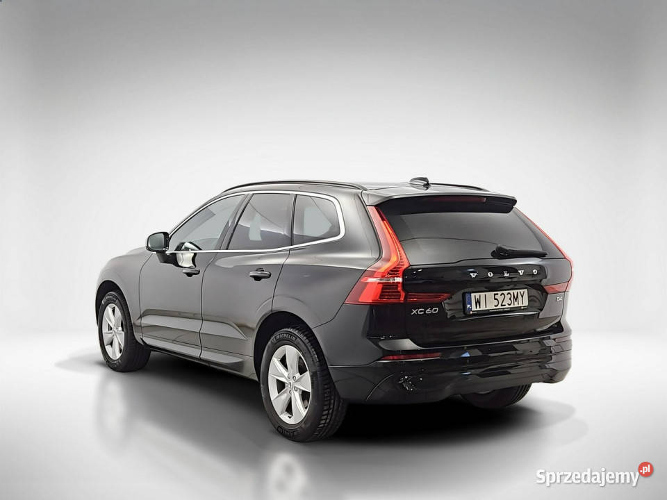Volvo XC 60 B4 B Core aut Z Polskiego Salonu czarny Warszawa