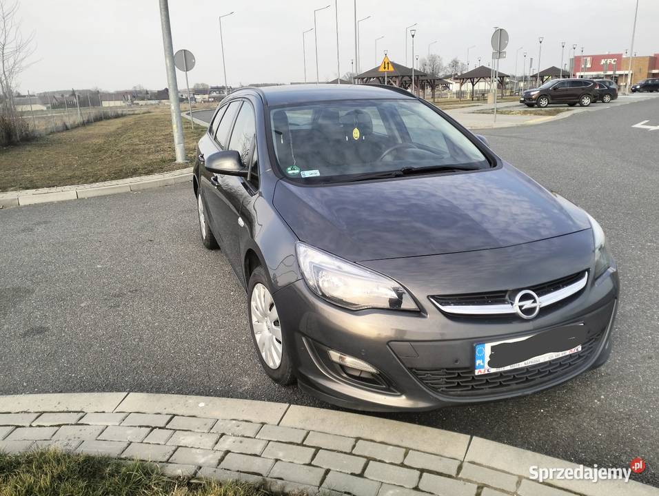Opel Astra J 2015r Strzelin