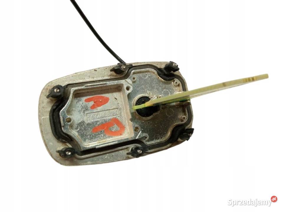 ANTENA KAROSERYJNA WZMACNIACZ KPL 8R 8J0035456