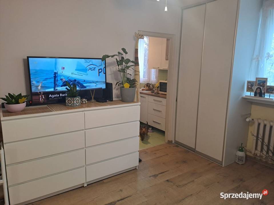 ładna kawalerka remoncie na Dąbrowie Łódź