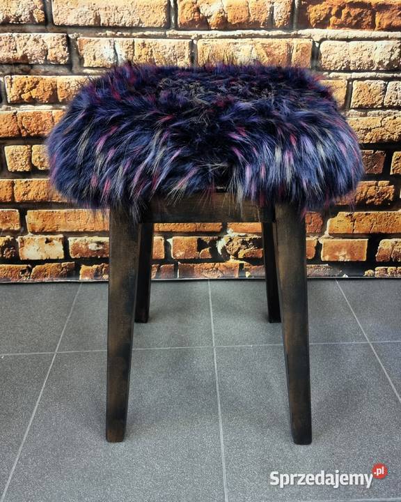Taboret tapicerowany taboret dekoracyjny taboret Kołobrzeg