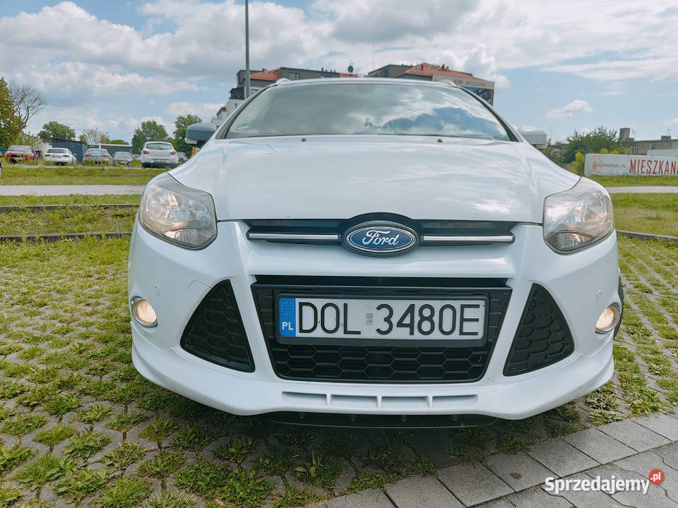 Ford Focus mk3 st line bogate wyposażenie 1596cm3 Oleśnica sprzedam