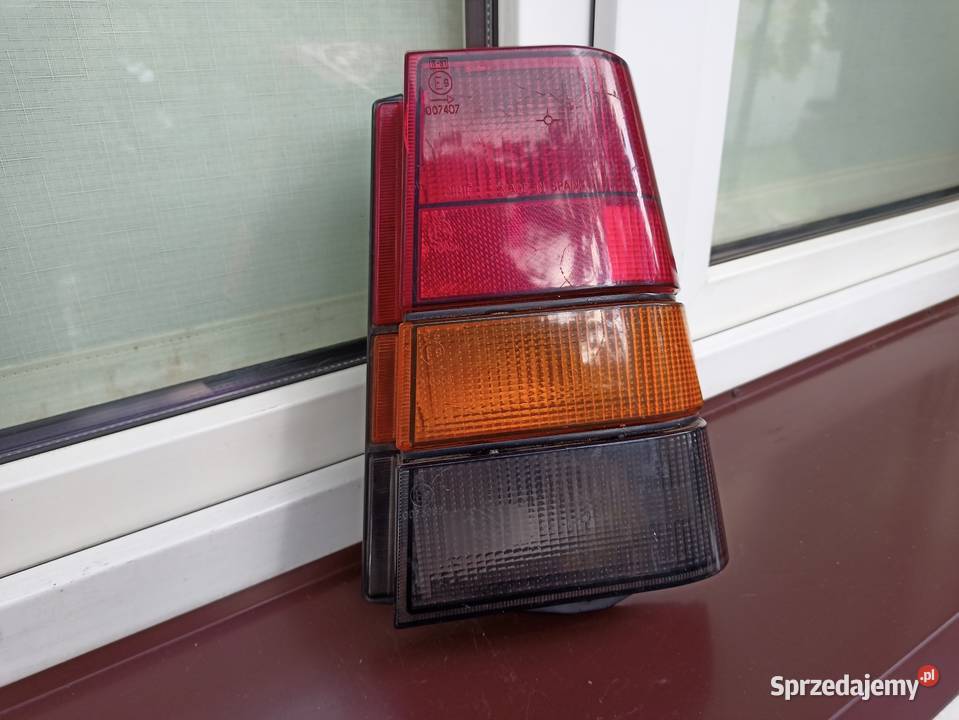Seat Marbella lampa tył tylna prawa wkład Lampy tylne