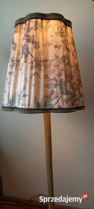 Elegancka drewniana lampa podłogowa z abażurem sprzedam