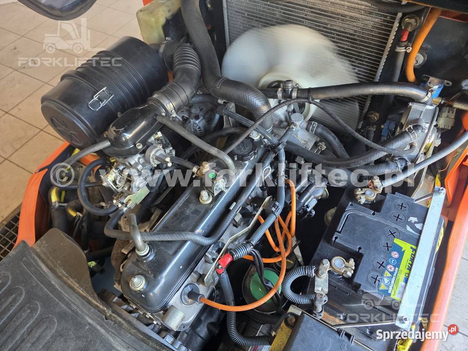 Wózek widłowy TOYOTA 7FGF18 1750 Triplex TOYOTA Wózki widłowe Lędziny sprzedam