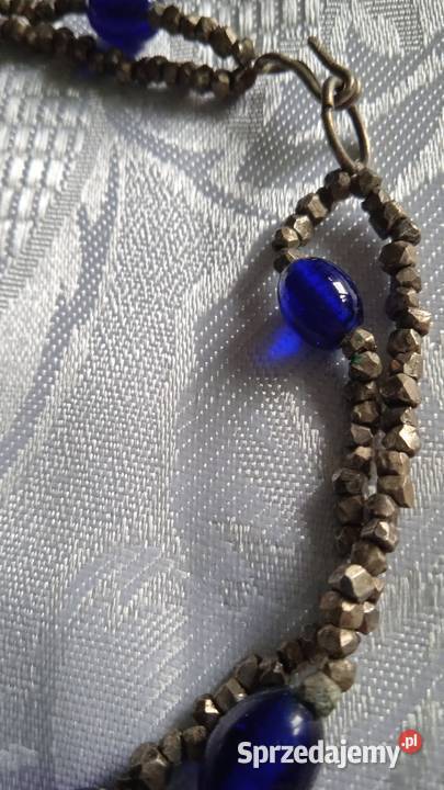 KRÓTKI NASZYJNIK OBRÓŻKA Z KOBALTOWYCH KORALI I Piła sprzedam