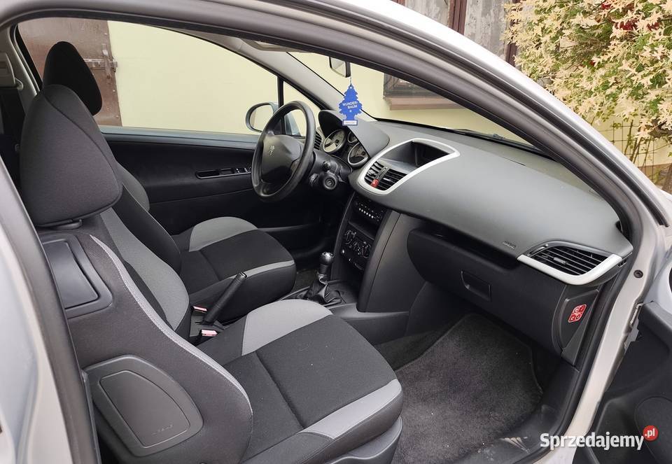 Sprzedam Samochód osobowy Peugeot 207 Urban Move mazowieckie Błędów