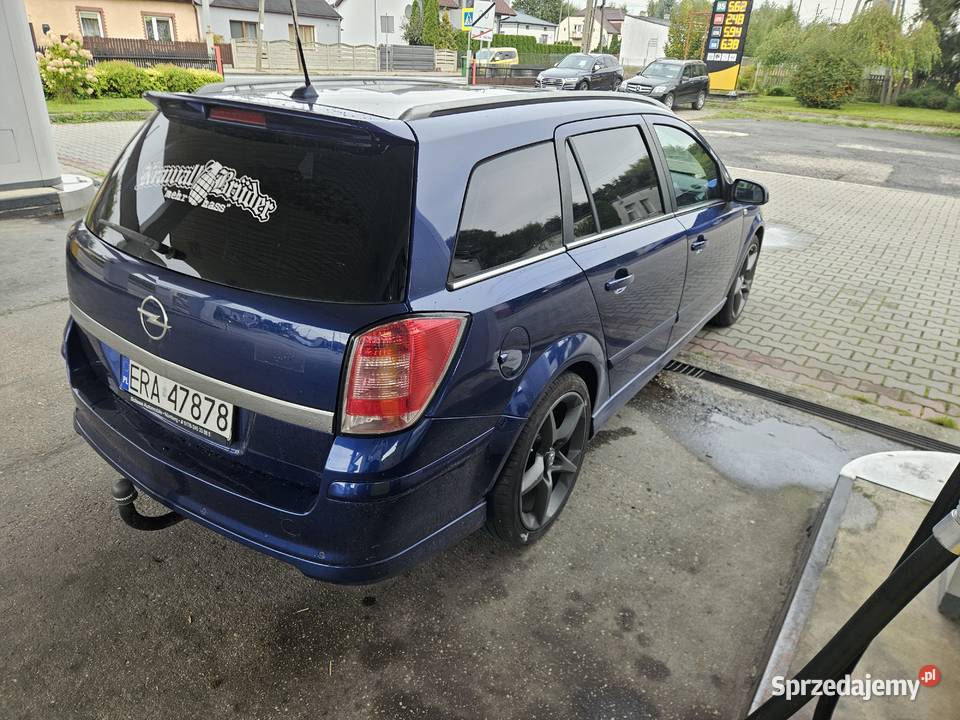 Opel Astra Kombi OPC 18 140 Gomunice