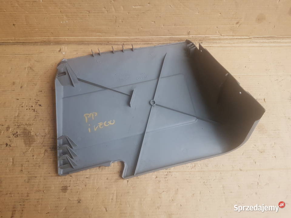 Iveco Daily 4 0611 osłona boczna zaślepka kanapy dolnośląskie