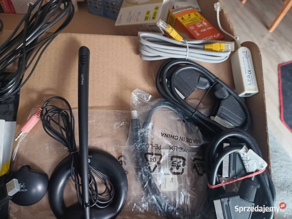 Kable HDMI Eurozłącza mikrofon i inne Wronki