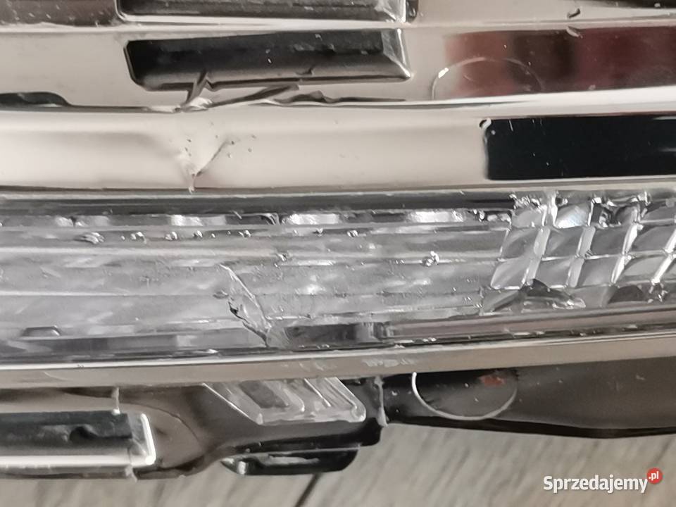 PEUGEOT 308 T9 LIFT LEWY KIERUNKOWSKAZ LED lewe Międzychód sprzedam