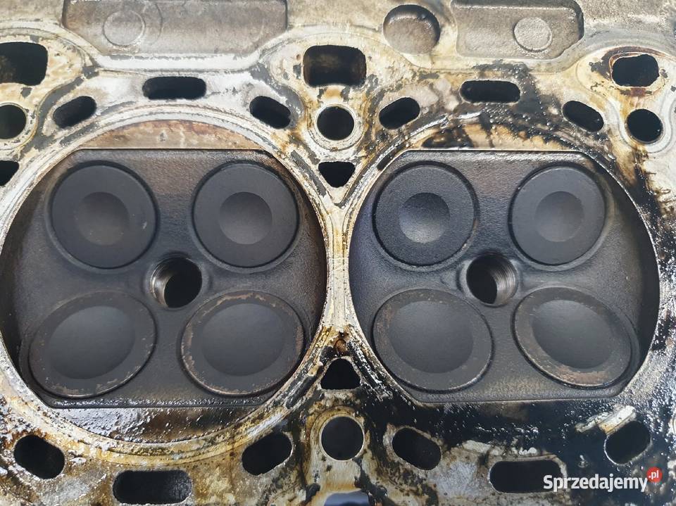 Opel Corsa D 12 16V GŁOWICA CYLINDRÓW 55355430 Chełm