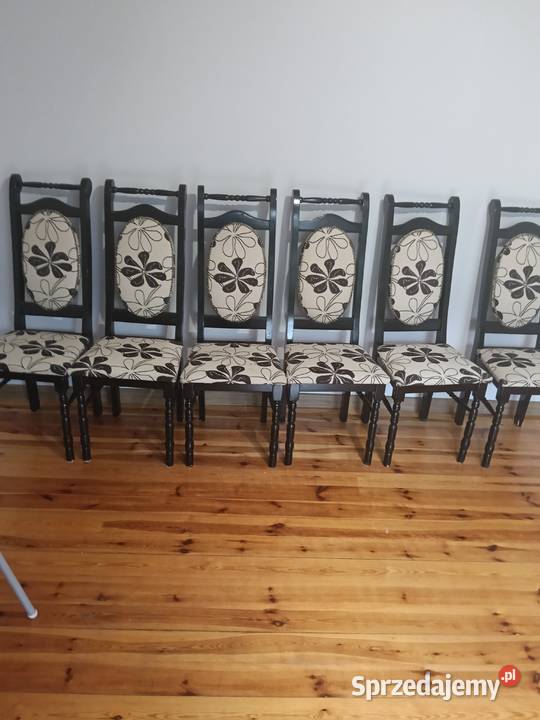 Krzesła tapicerowane bukowe czarne Konin