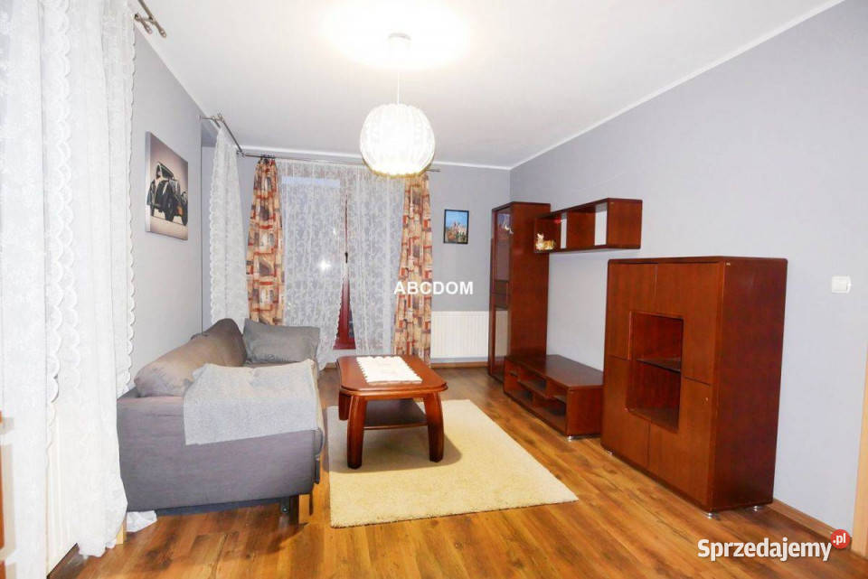 Ruczaj 2 pokoje balkon jasna kuchnia garaż małopolskie Kraków sprzedam