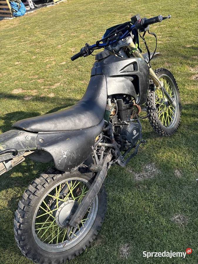 sprzedam crossa hyosung 250 z silnikiem Moretti Bulowice