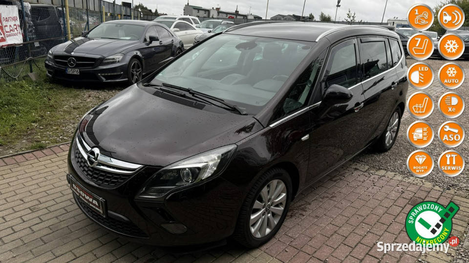 Opel Zafira 14 turbo gaz pół skóry ledy xenon czujnik parkowania Gdańsk
