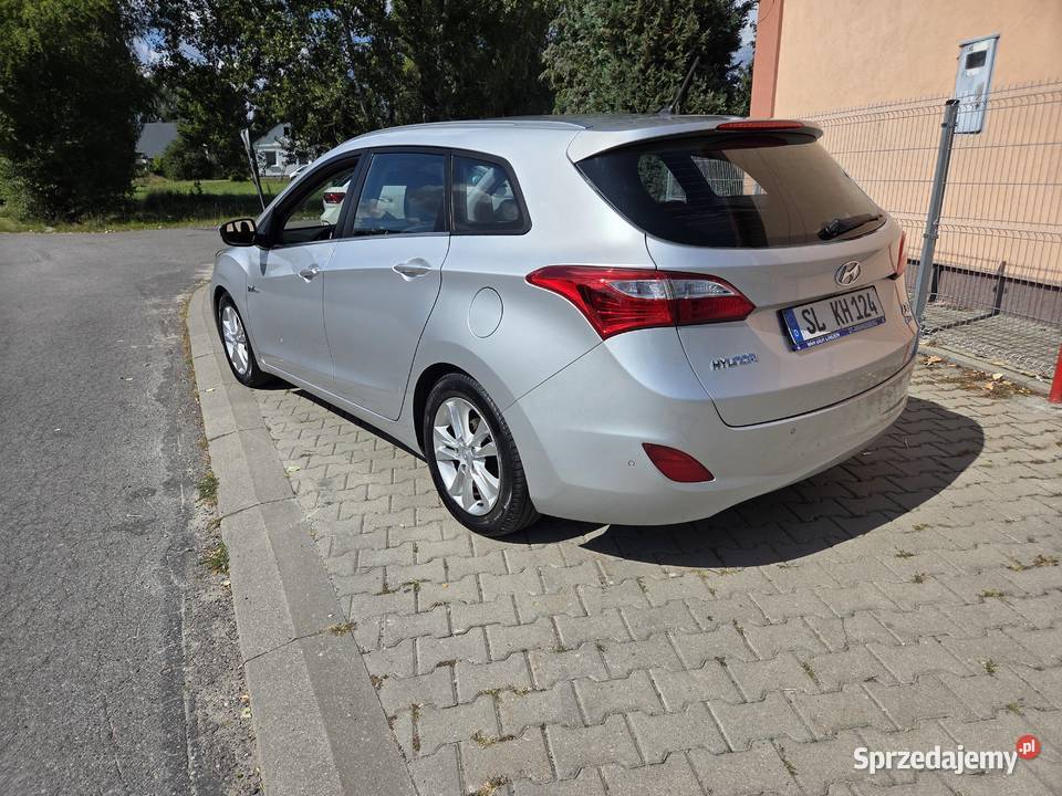 SPROWADZONYBENZYNAŁAŃCUCH ROZRZĄDUKLIMATYZACJA ASR (kontrola trakcji) Zamość