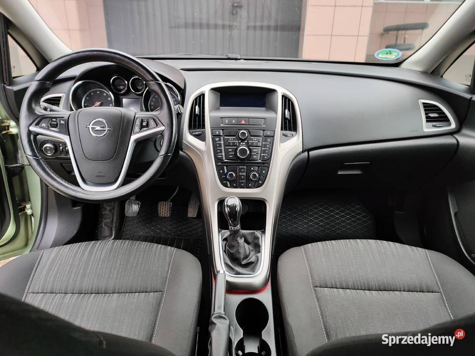 Opel Astra 14 turbo benzyna centralny zamek Smyków