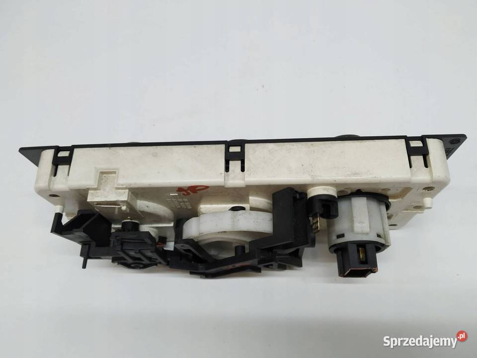 PANEL NAWIEWU 9001180 CU152003 DAF XF 20122016 świętokrzyskie