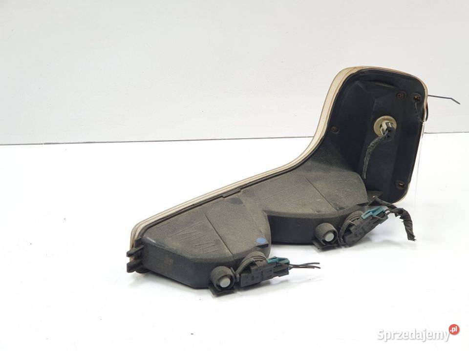 KIERUNKOWSKAZ PRAWY GMC YUKON DENALI 1999