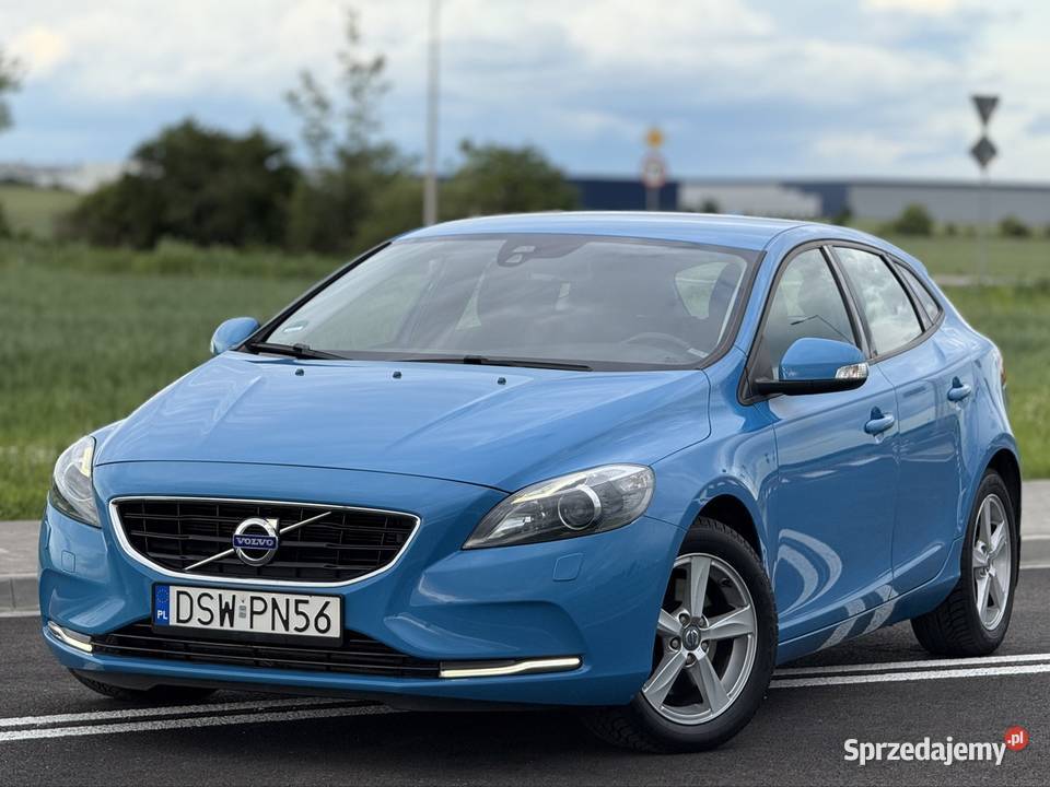 Volvo V40 16 Benzyna Super Stan 1598cm3 Wrocław