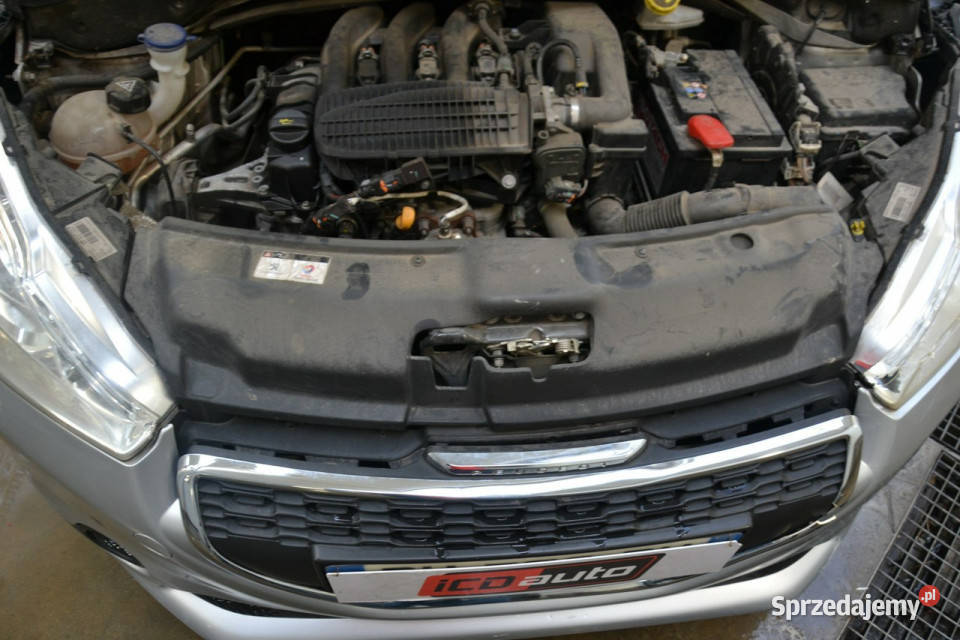 Peugeot 208 12 benzyna 82 klimatyzacja tablet Kęty sprzedam