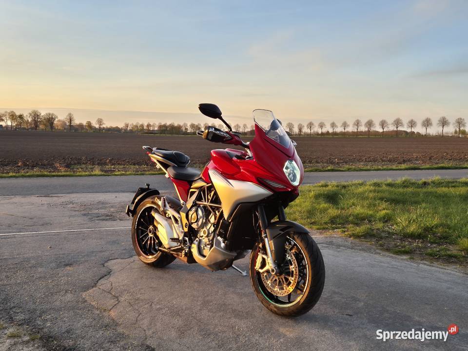 MV Agusta Turismo Veloce 800 Gwoździany