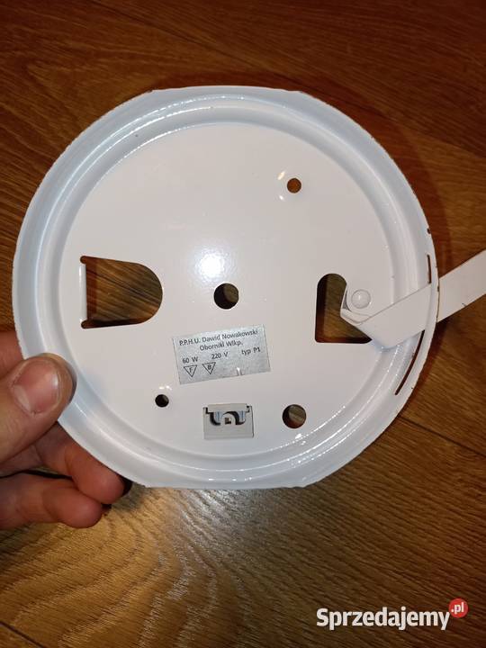 Plafon mleczny kwadrat