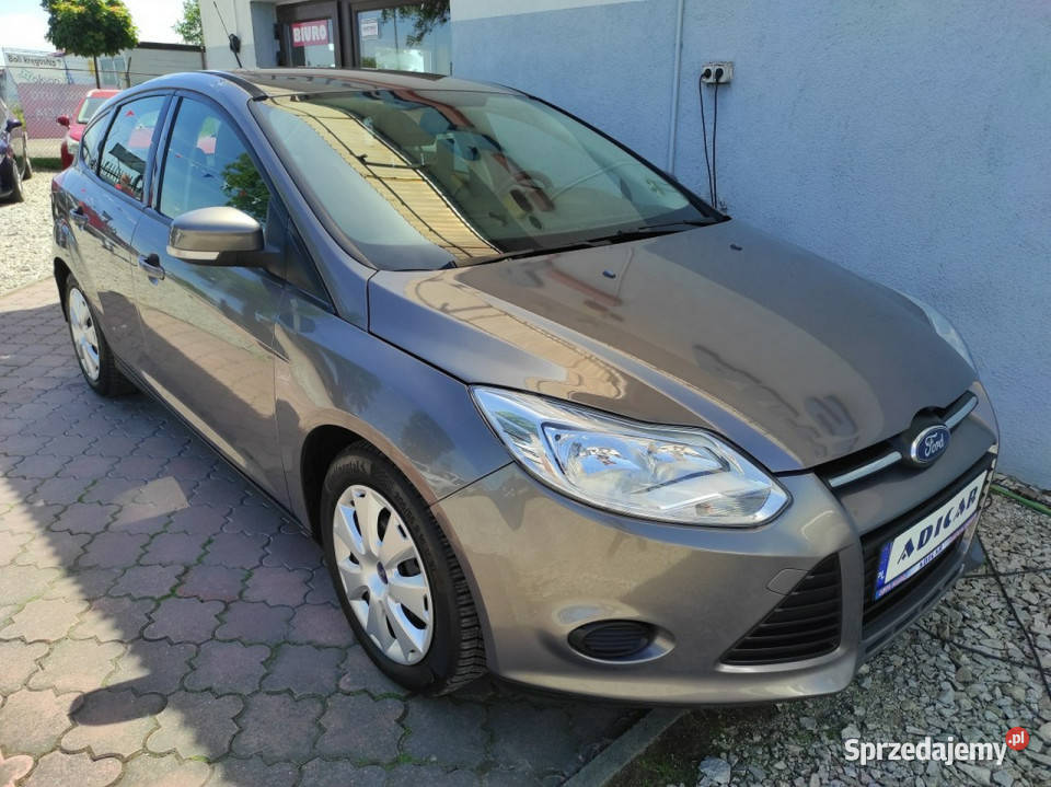 Ford Focus 16i klima niski przebieg bez turbo