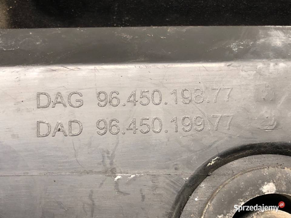 PODSZYBIE CITROEN C3 9645019877 Hatchback OSŁONA sprzedam