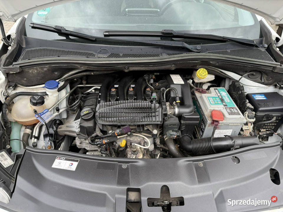 Peugeot 2008 12 benzyna 104 świeżo Zarejestrowany w Polsce Bolesławiec