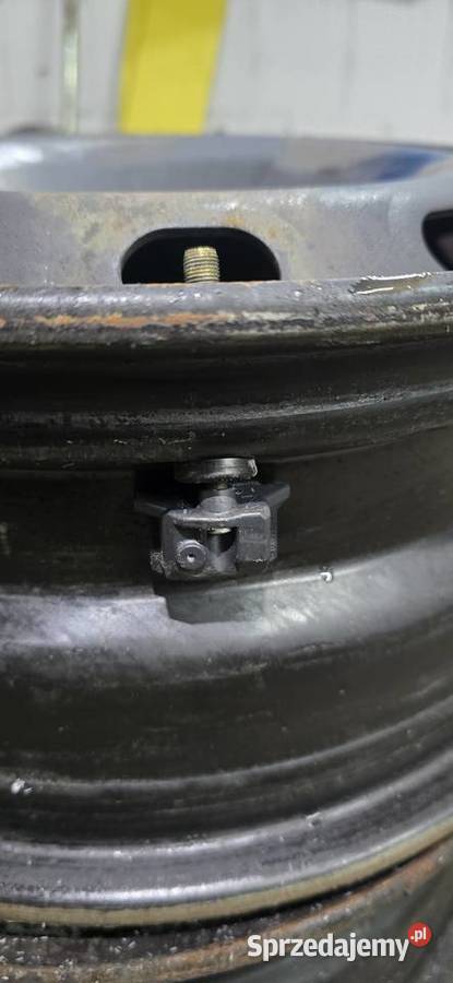 4x Felgi stalowe 5x1143 Trafic Talentów Vivaro Stary Sącz