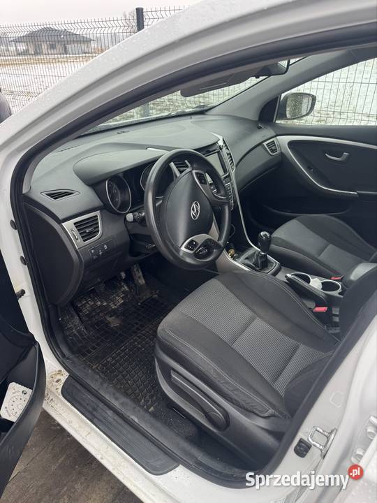 Hyundai i30 kombi diesel Wola Okrzejska sprzedam