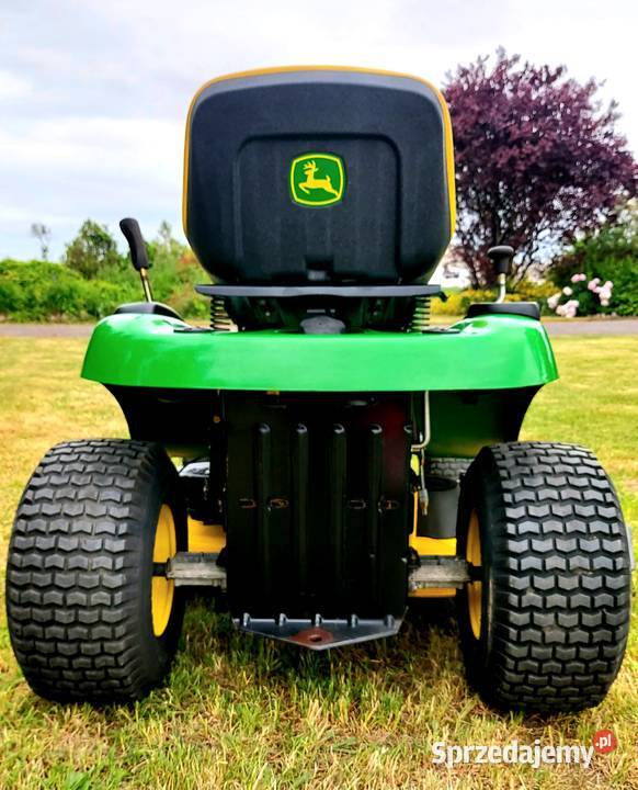 Traktorek ogrodowy John Deere D100 traktorek sprzedam